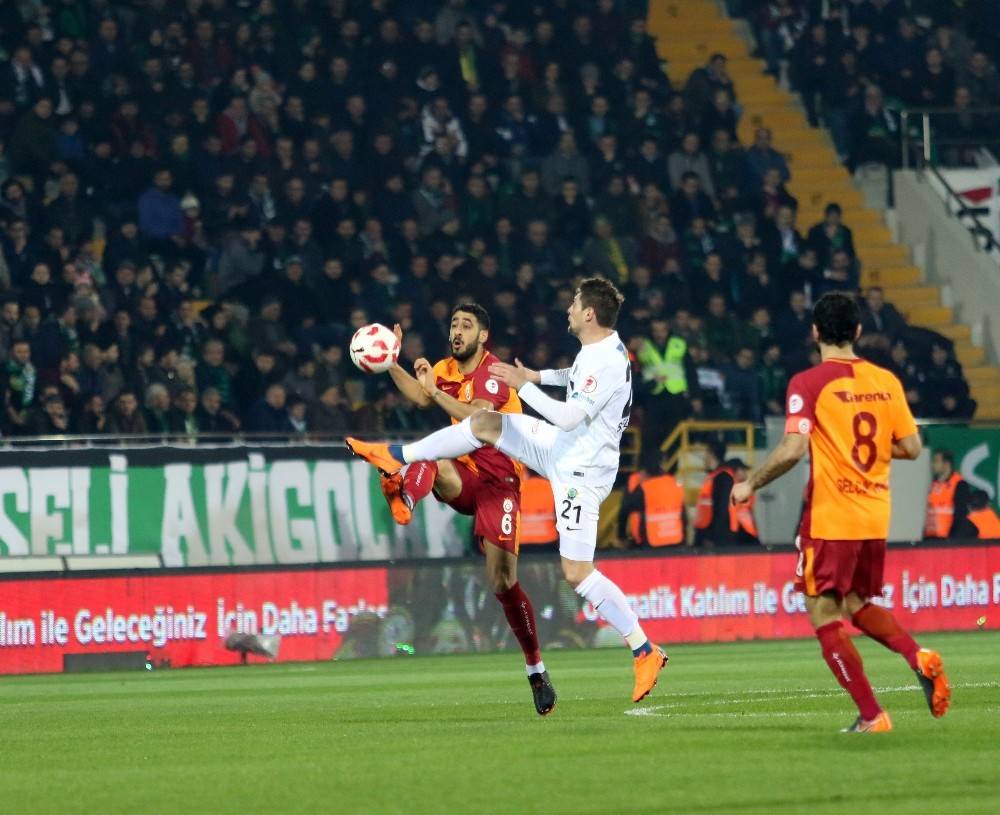 Ziraat Türkiye Kupası: T.M. Akhisarspor: 1 - Galatasaray: 1 (Maç devam ediyor)