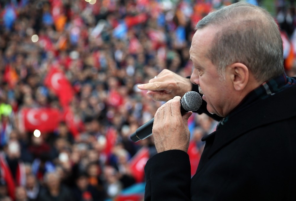 Cumhurbaşkanı Erdoğan: “İstanbul’un eski hali bilindiği halde güzelim Avcılar’ı nasıl CHP’ye teslim ediyorsunuz”