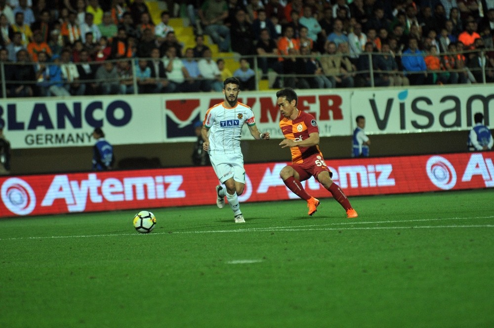 Spor Toto Süper Lig: Aytemiz Alanyaspor: 2 - Galatasaray: 3 (Maç sonucu)