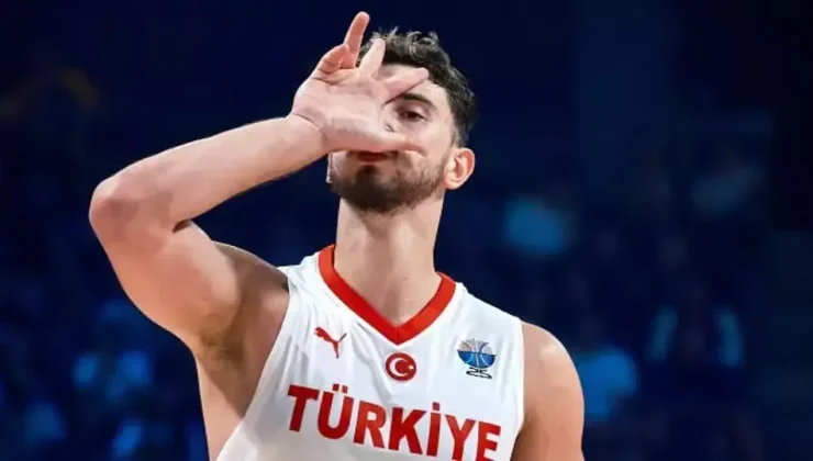 Alperen Şengün’ün Uzun Süredir Birlikte Olduğu Sevgilisi Ortaya Çıktı!